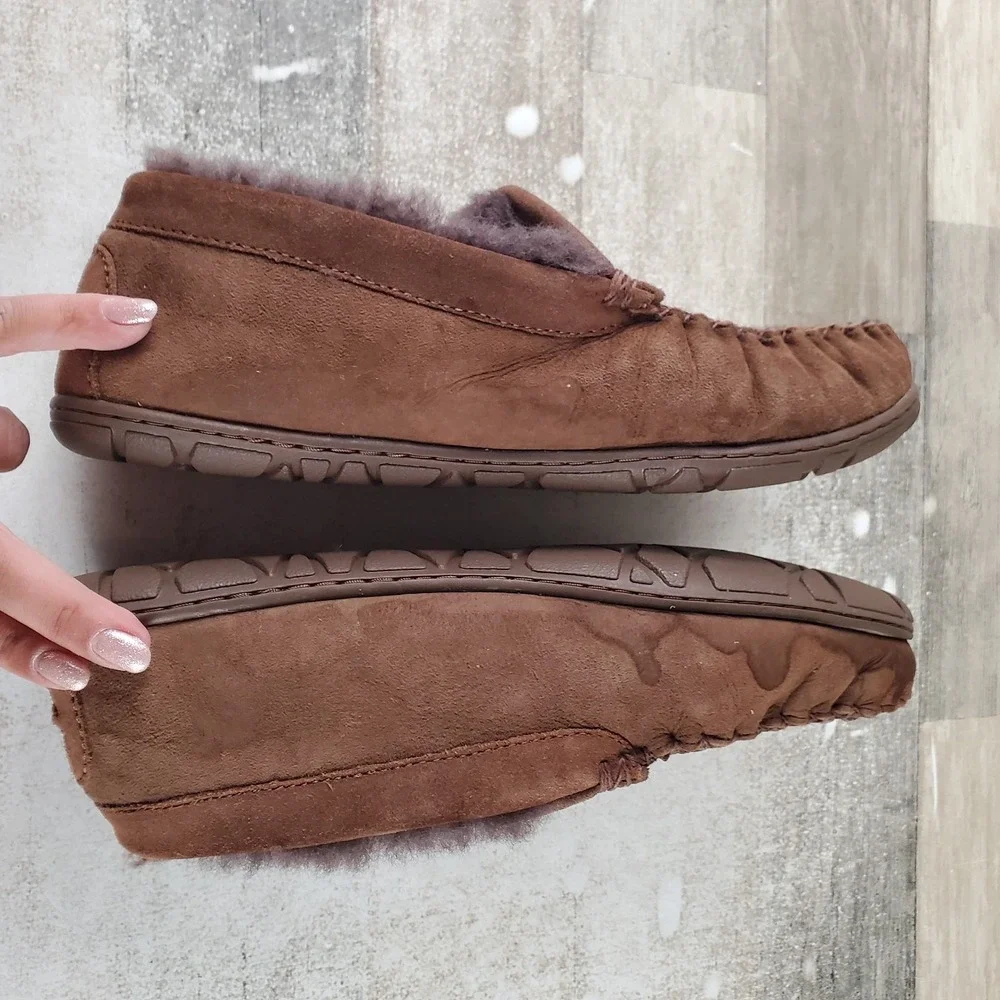 L.L.Bean Wicked Good Venetian Mens Slippers Sz 9 M Brown Suede Shearling Slip On